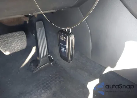 2024 Toyota Rav4 Xle z USA, uszkodzony, nr VIN 2T3P1RFVXRW428265